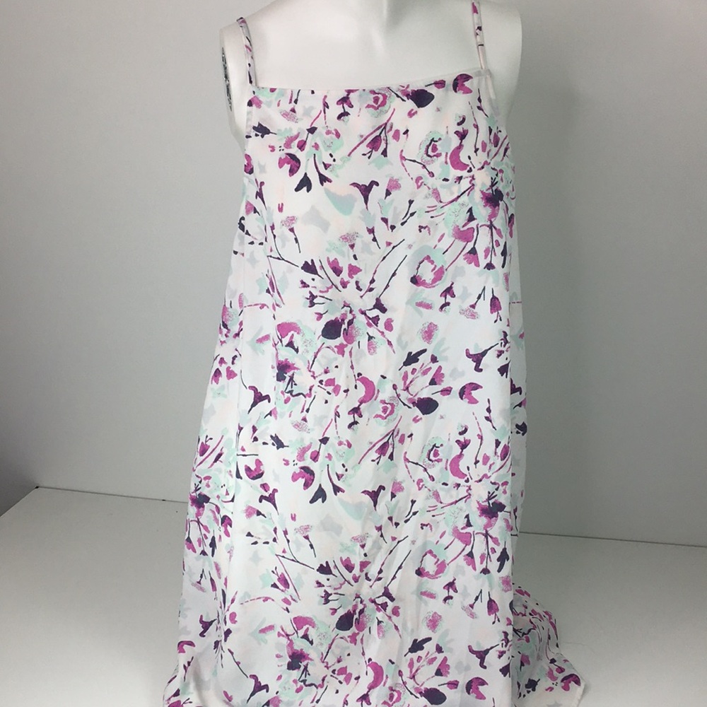 Leith White Floral Print Sleeveless Blouse Sz L